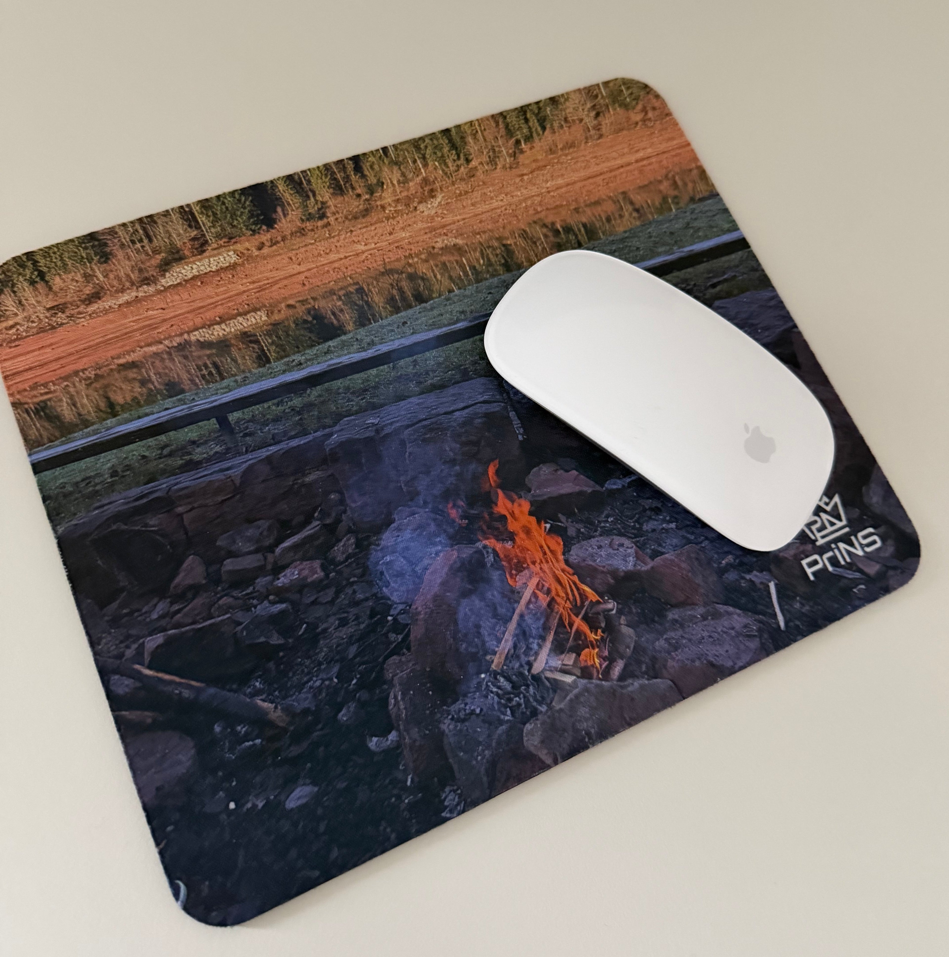Personalisiertes Mousepad | Beispiel Lagerfeuer | Print Nils Skarke 